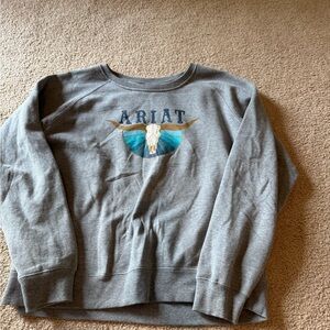 Ariat Crewneck Gray Sweatshirt with Longhorn Skull Design
